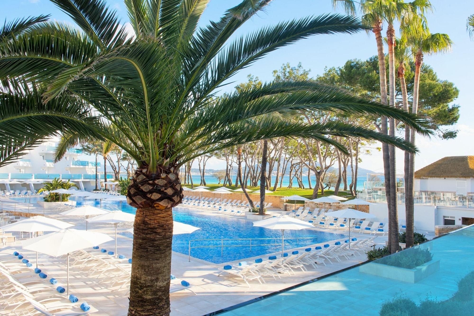 Iberostar Waves 4*