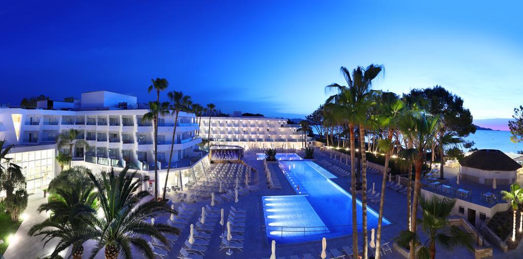 Hotel Iberostar Waves